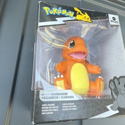 Charmander Vinyl Figure