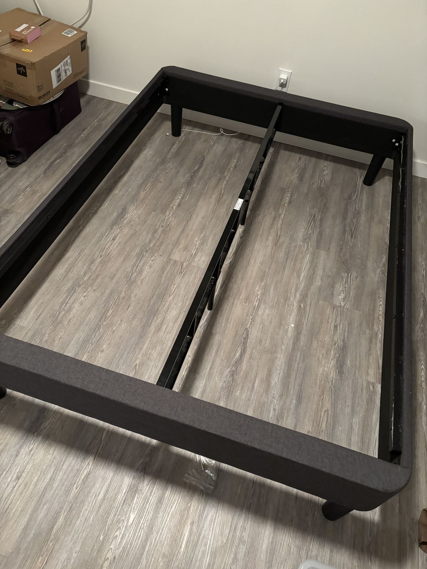Bed frame- Full size