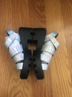 Pretty sandals Size 8