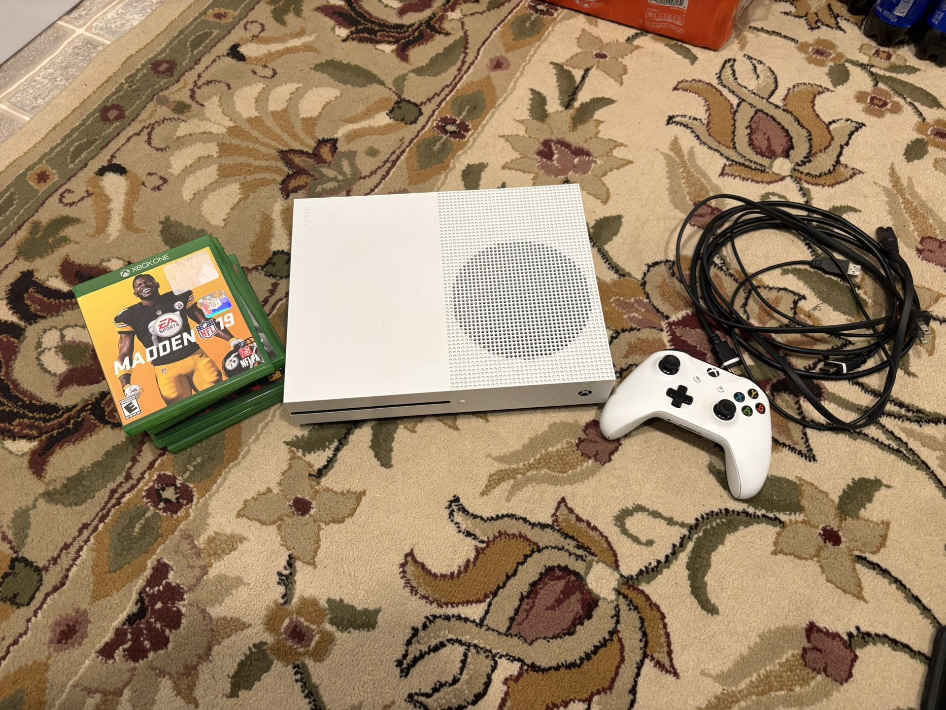 Xbox One S
