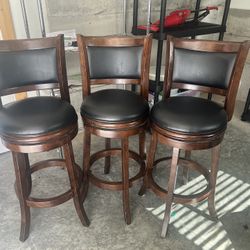 Set Of 3 Leather Chairs 