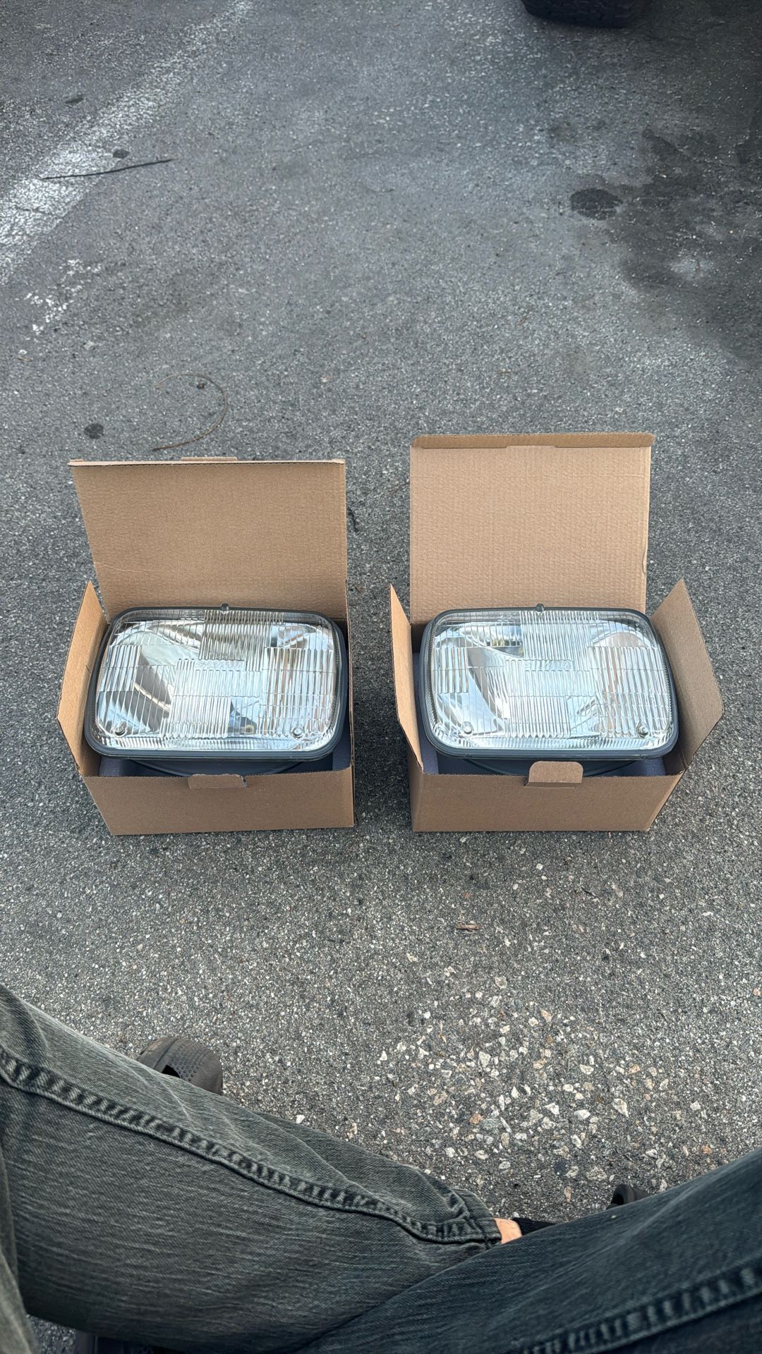 Sylvania H6054 SilverStar Headlights