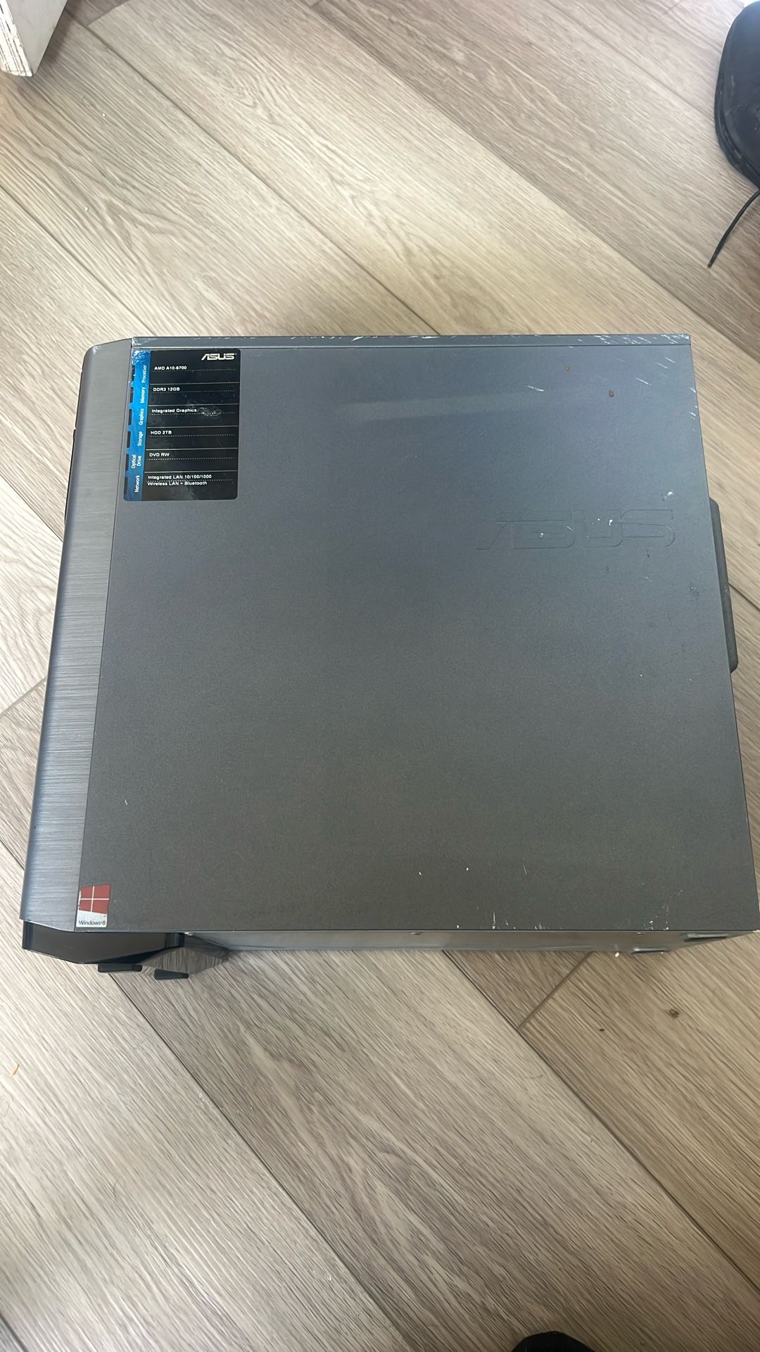 Asus Computer With Keyboard