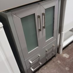 HUGE SALE😍💣 Bathroom Vanities in Different Styles and Sizes, Starting from $99 and Up! 