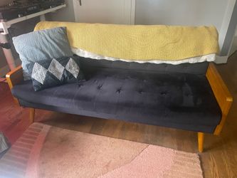 MCM Futon