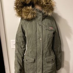 Hollister Coat Size Medium 