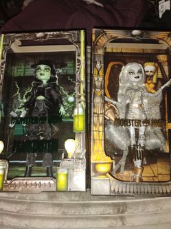 TRADING MONSTER HIGH