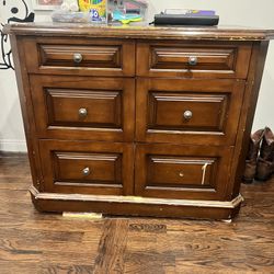 Free 6 Drawer Dresser 