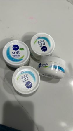 Crema Nívea For All $24