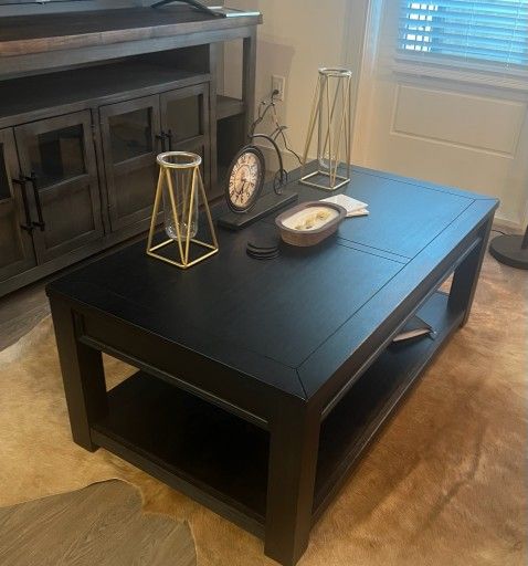 Coffee Table/ And Tables Combo For Sale