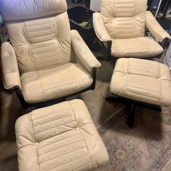 Pair of Lied MOBLER Danish Chairs