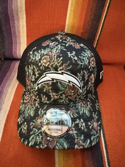 Chargers 9 Forty Trucker SnapBack 