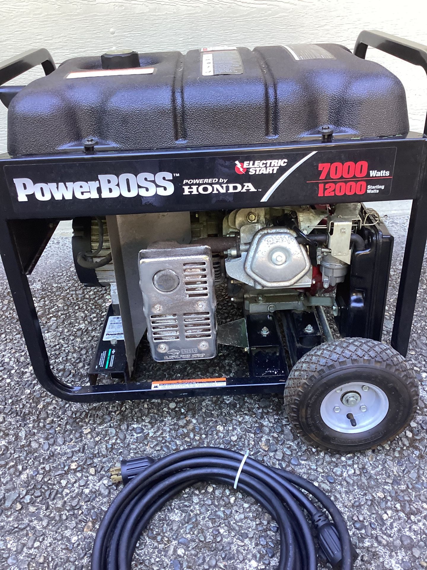 Honda Power Boss Generator / 7000/12000 / 13HP Honda Engine / Electric Start New Battery / Comes With Hookup Cord / Hour Counter Has 6 Hours