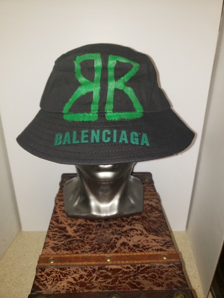 Balenciaga Bucket Hat