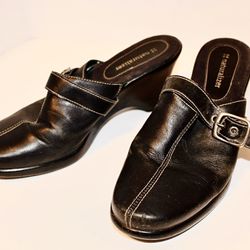 Black Leather Clog Loafer Heel w/ Buckle Size 7.5