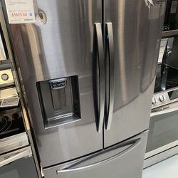 Samsung Black Stainless Steel 23 Cu. Ft. 3-Door French Door, Counter Depth Refrigerator With CoolSelect Pantry