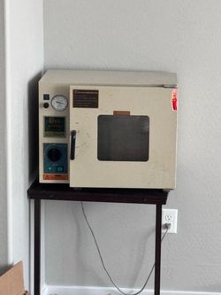 ACROSS INTERNATIONAL 0.9 CF VACUUM OVEN