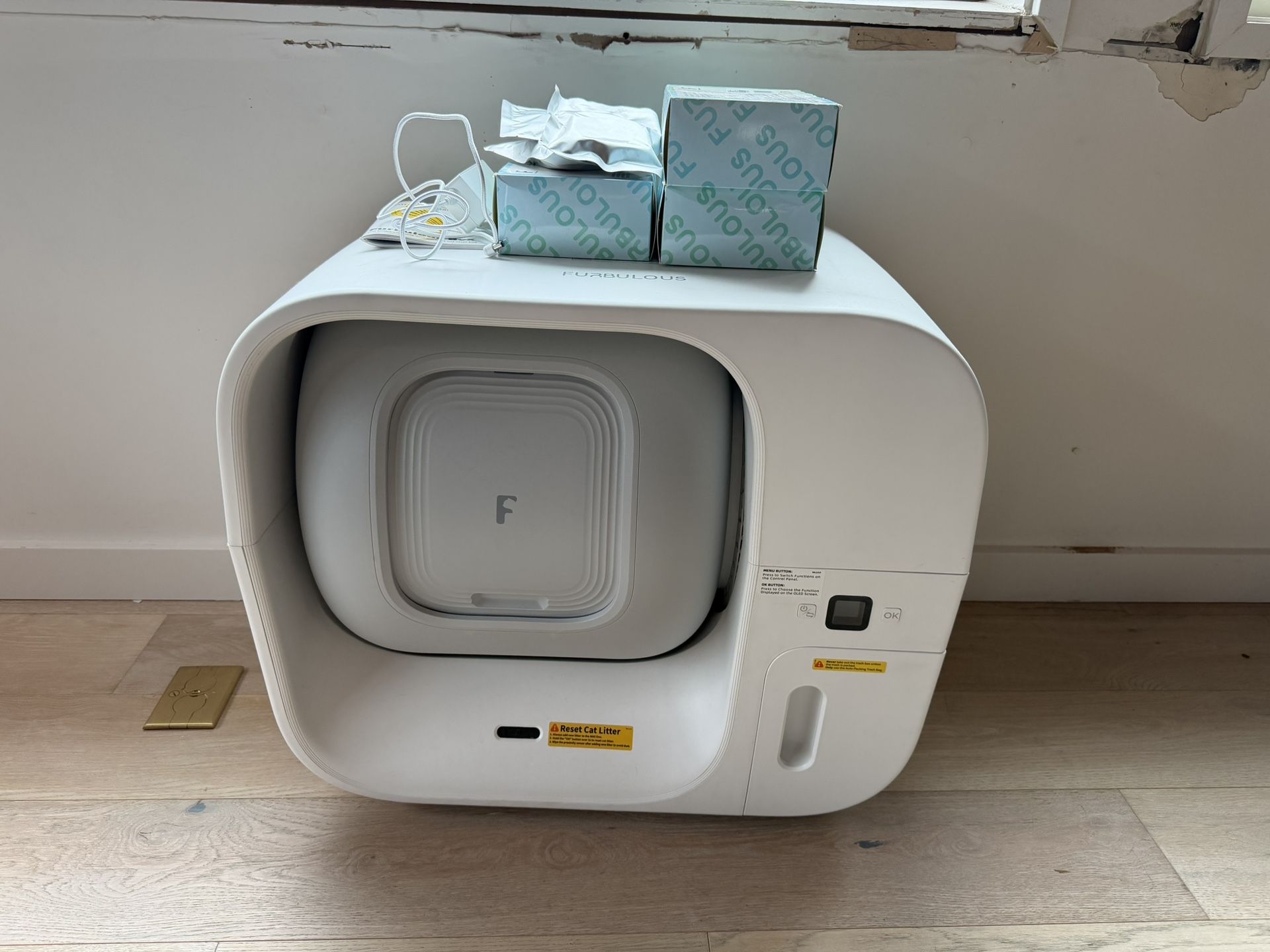 New, Never Used Furbulous Smart Litter Box with Bags