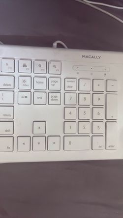 Wired keyboard macally