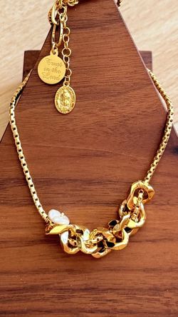 18K Gold Plated Trust in the Lord Necklace – Pearl & Our Lady of Guadalupe Charms | New