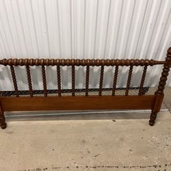 Spindle Double/Queen Bed Frame