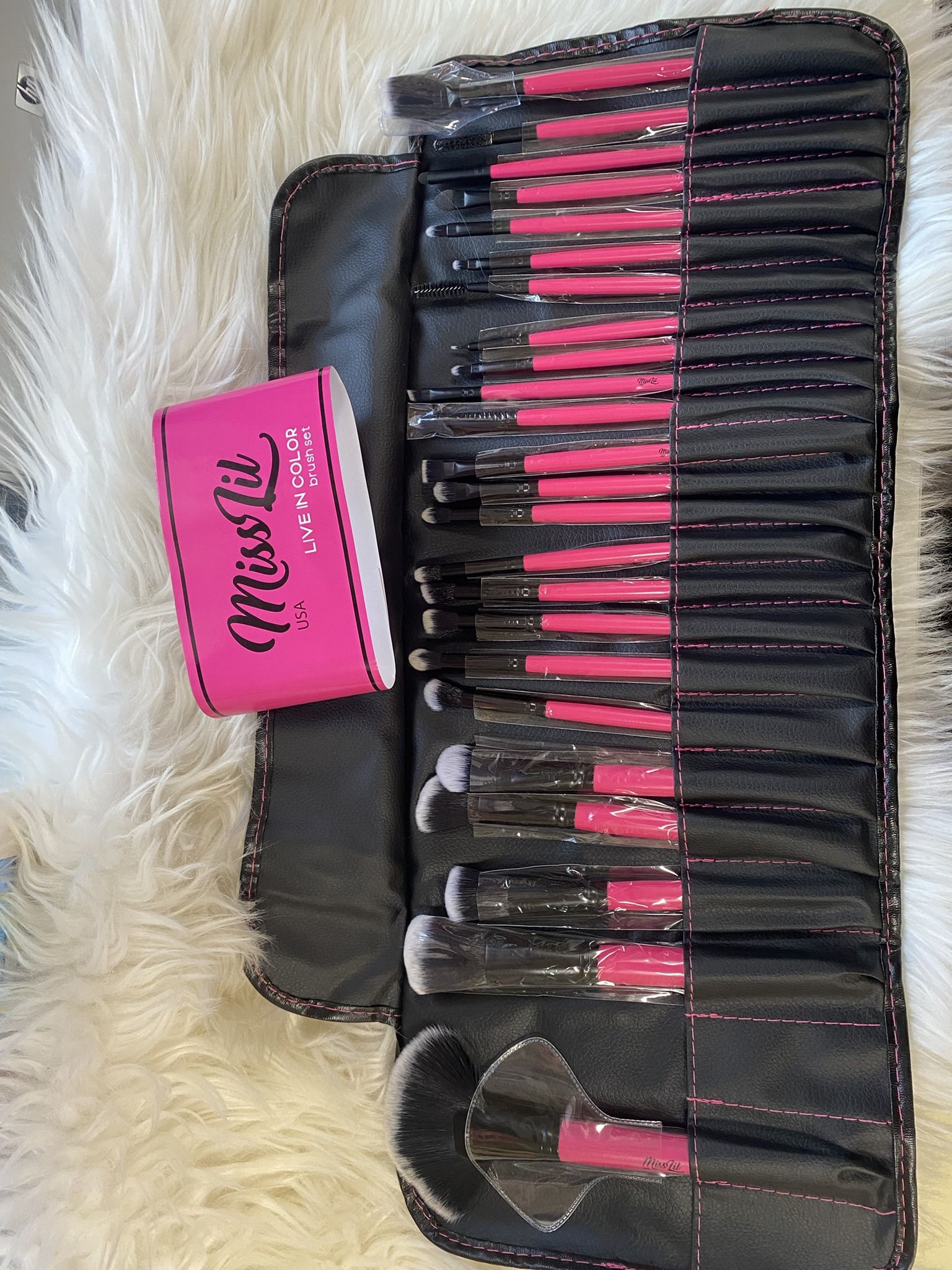 24pc Makeup Brush Sets 