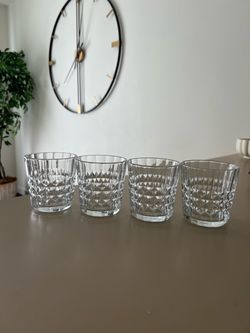 Set of 4 Crystal-Cut Whiskey Glasses