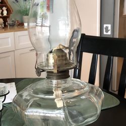 18” Vintage Kerosene Lamp.     