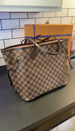 On Hold Not Available* Louis Vuitton neverfull MM damier Ebene for Sale in  West Sacramento, CA - OfferUp