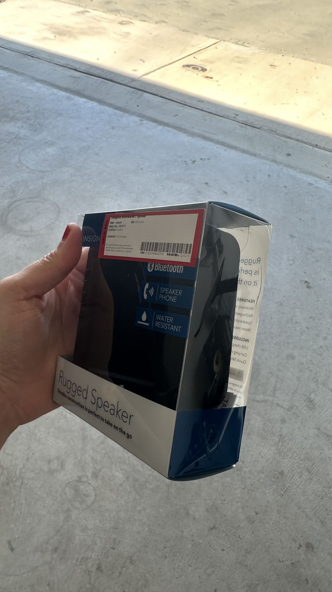 🔊 Insignia Rugged Bluetooth Speaker (Water-Resistant)