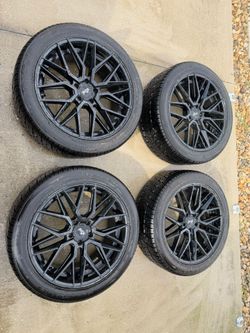 Black  wheels + tires