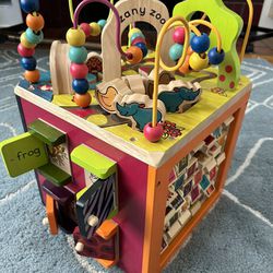 B. Toys Wooden Activity Cube - Zany Zoo