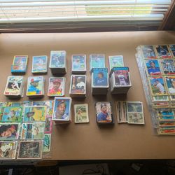 1,000+ Vintage Topps MLB Sports Card Lot 1(contact info removed)