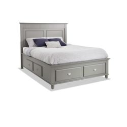 King Sized Bed With Drawers And Dresser 