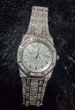 Custom Moissanite Watch