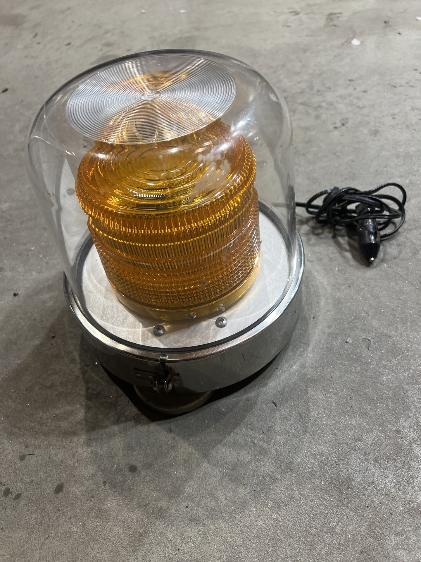 Flashing Strobe With Magnet