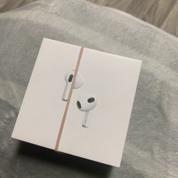 Brand New Apple Air Pods 