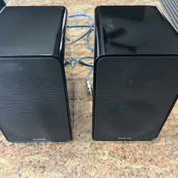 ONKYO Book Shelf Speakers With Monster Cables