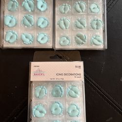 Icing decorations 