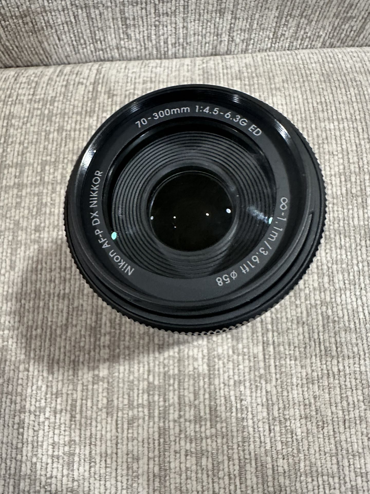 Nikon DX AF-P NIKKOR 70-300mm 1: 4,5-6.3GED