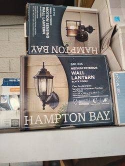 Multiple Light Fixtures Outside and Inside MMO