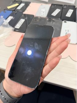 iPhone 13 mini Unlocked crack