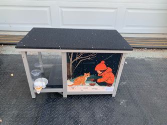 COZIWOW Weatherproof Outdoor Cat Feeding Station with Step-On Lid