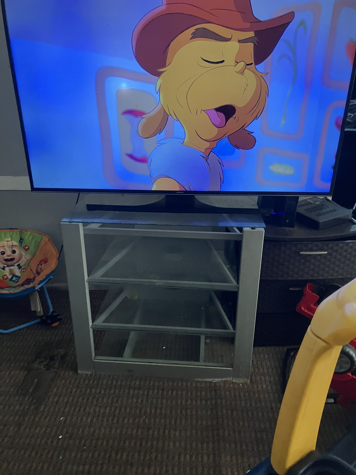 tv stand