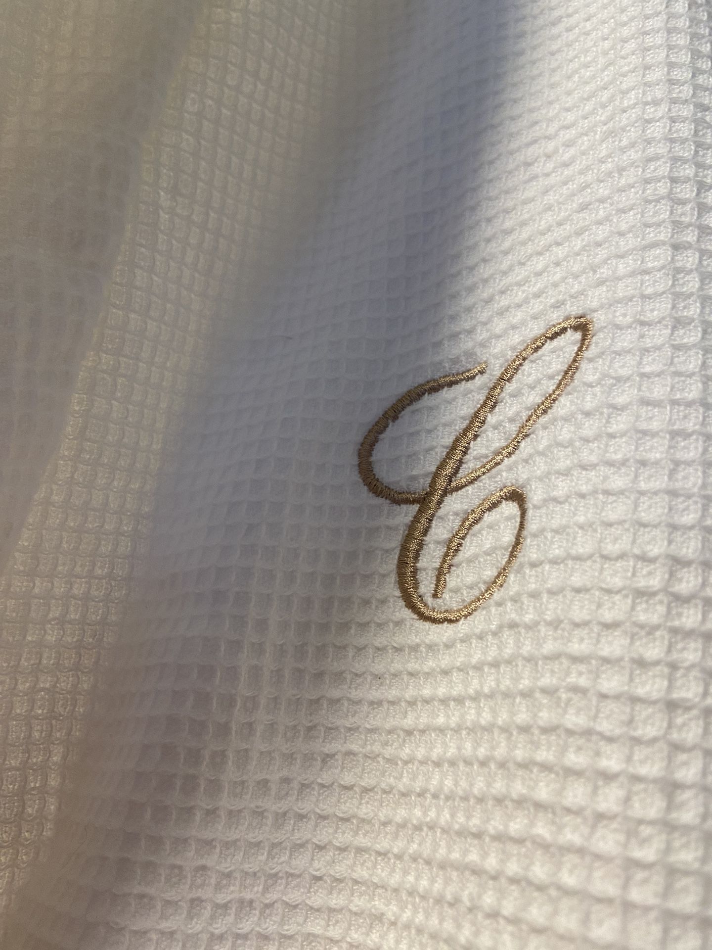 Robe- Authentic Hotel and Spa Unisex Gold Monogrammed Turkish Cotton Waffle Weave Terry Bath Robe Authentic Hotel and Spa 84455 Bedding & Bath Bathro