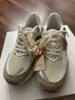 New Balance 990v6 Sz. 8 Brand New DS. No Box.