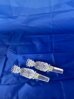 Crystal wine stoppers