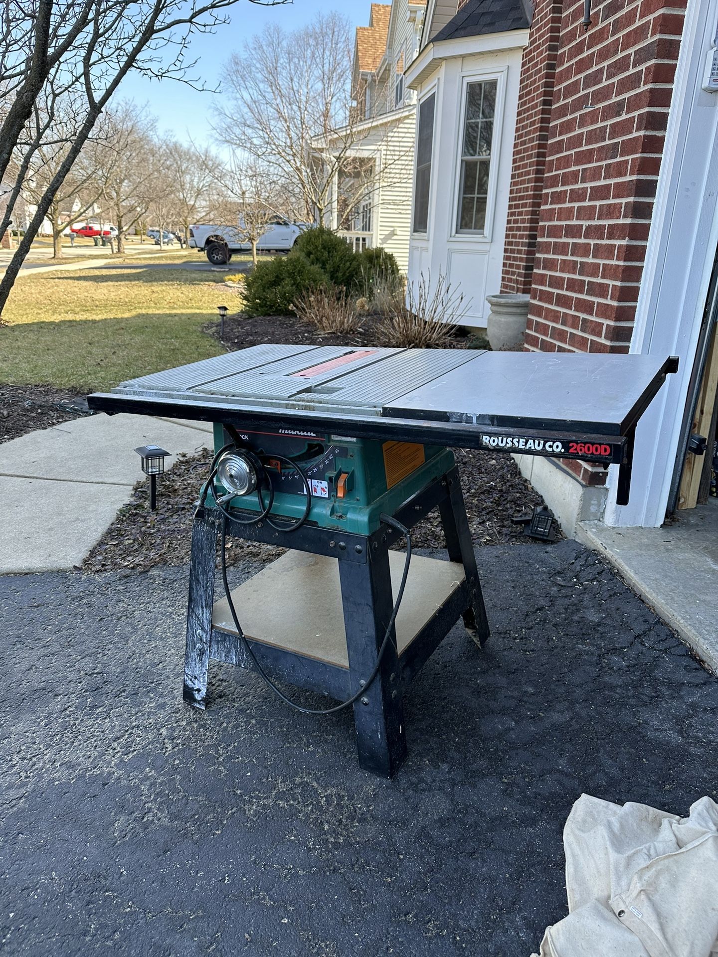 Makita 2703 Contractor Table Saw 