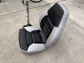 Brand New Boat Seat Kit