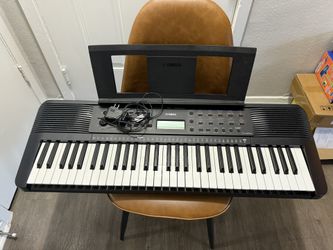 Yamaha PSR-E273